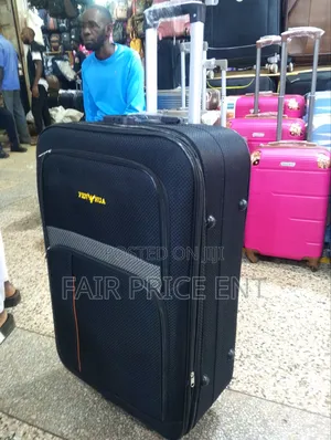 Low Budget Suitcases. Large ( Black)