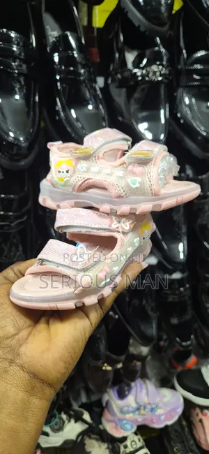 White And Pink Sanrio Character Themed Children's Sandals