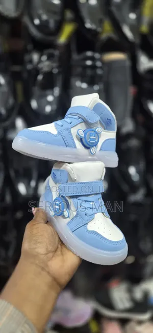Unisex Toddler High-top Light-up Led Sneakers