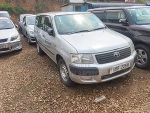 Toyota Succeed 2010 White