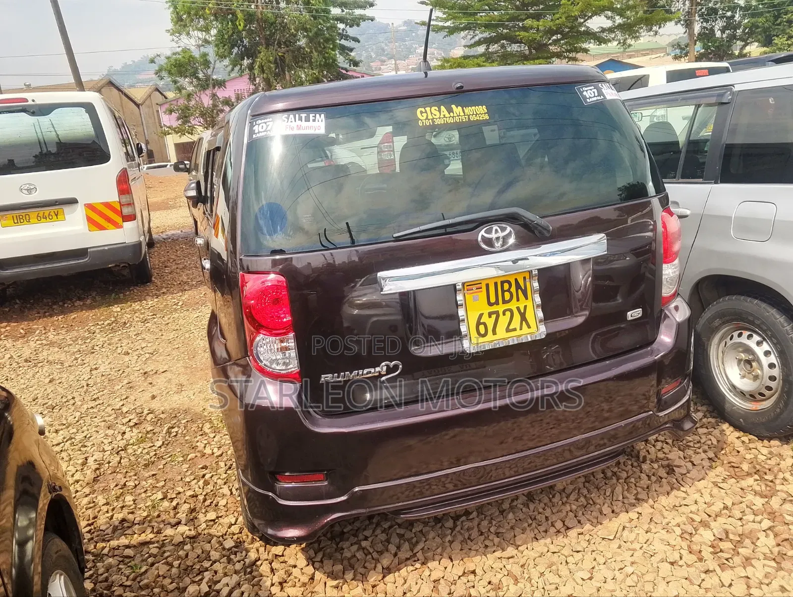 Toyota Corolla Rumion 2009 Maroon