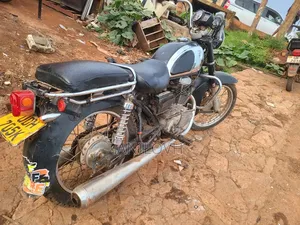 Honda CB 1990 Black