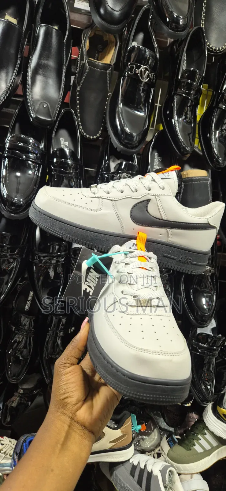 Nike Air Force 1 '07 Lv8,