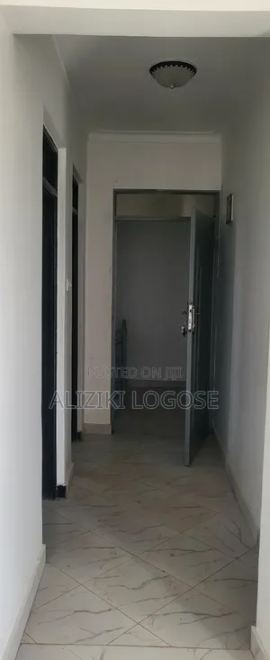 2bdrm Apartment in Express Munyonyo, Central Division for rent
