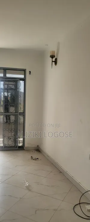 2bdrm Apartment in Express Munyonyo, Central Division for rent