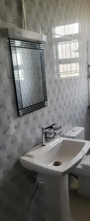 2bdrm Apartment in Express Munyonyo, Central Division for rent