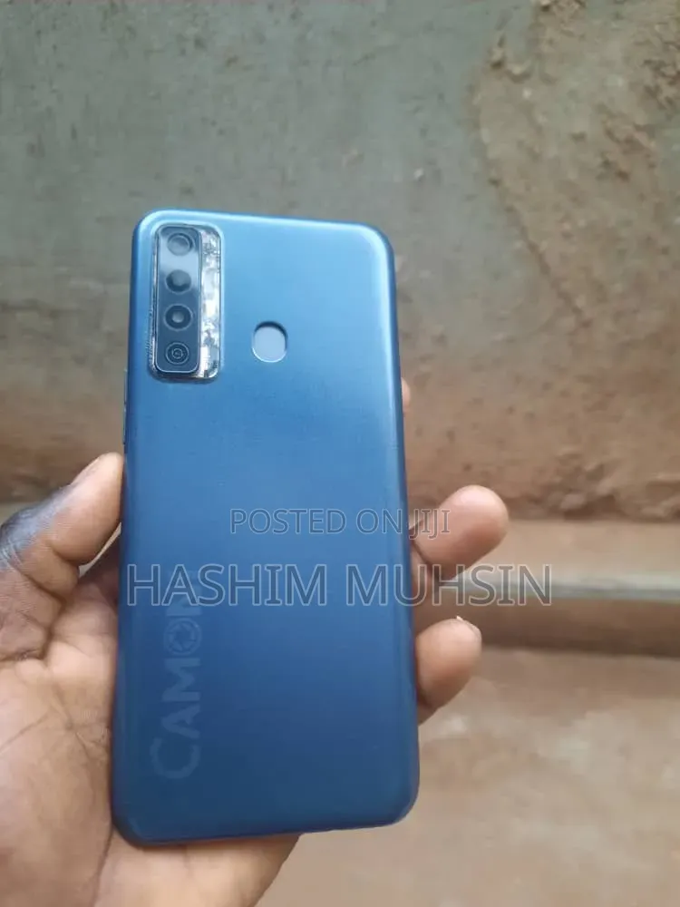 Tecno Camon 18i 128 GB Blue