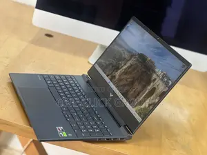 Laptop HP Victus 15 16GB AMD Ryzen 5 SSHD (Hybrid) 512GB