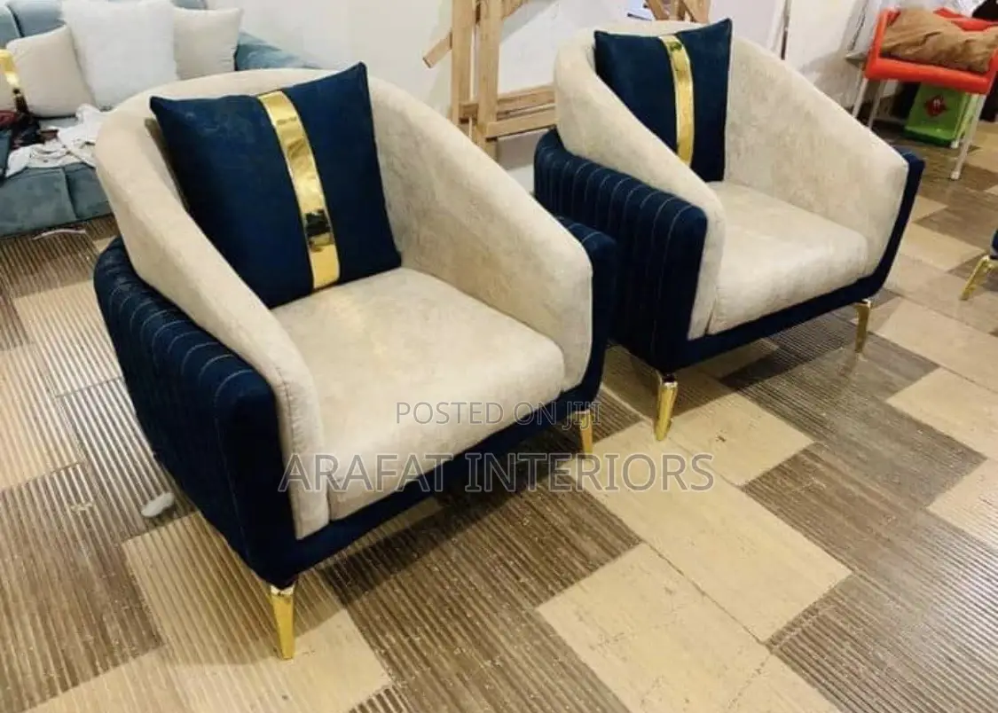 Modern Luxury Armchairs in Navy Velvet