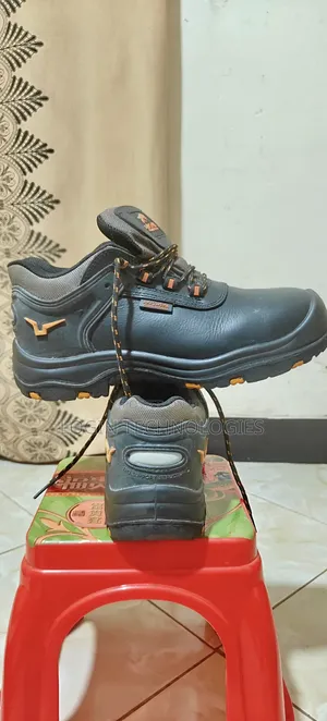 Safety Shoes