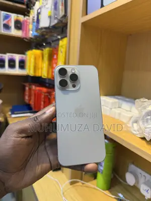 Apple iPhone 15 Pro Max 512 GB White