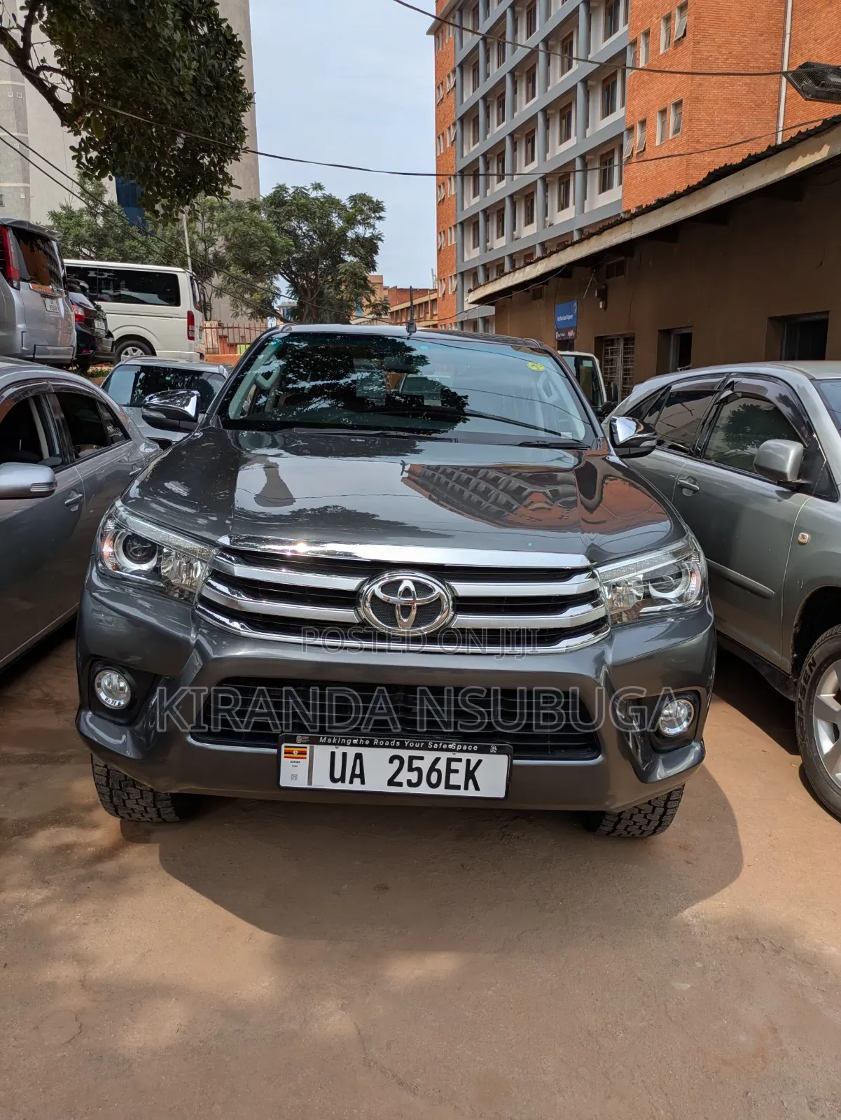 Toyota Hilux 2018 Gray