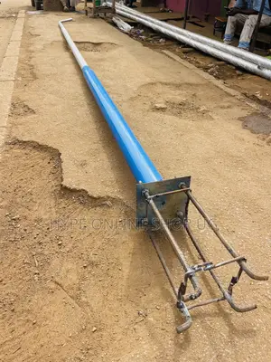 Brandnew 6meters Strong Solar Poles With Concrete Racks
