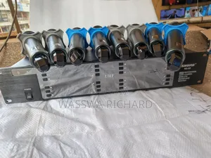 Shure Microphone Hadheld 8 in 1 Wireless