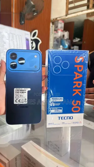 New Tecno Spark 50 128 GB Blue