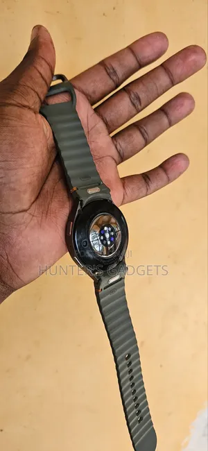 Samsung Galaxy Watch 7 44mm GPS as Good as New