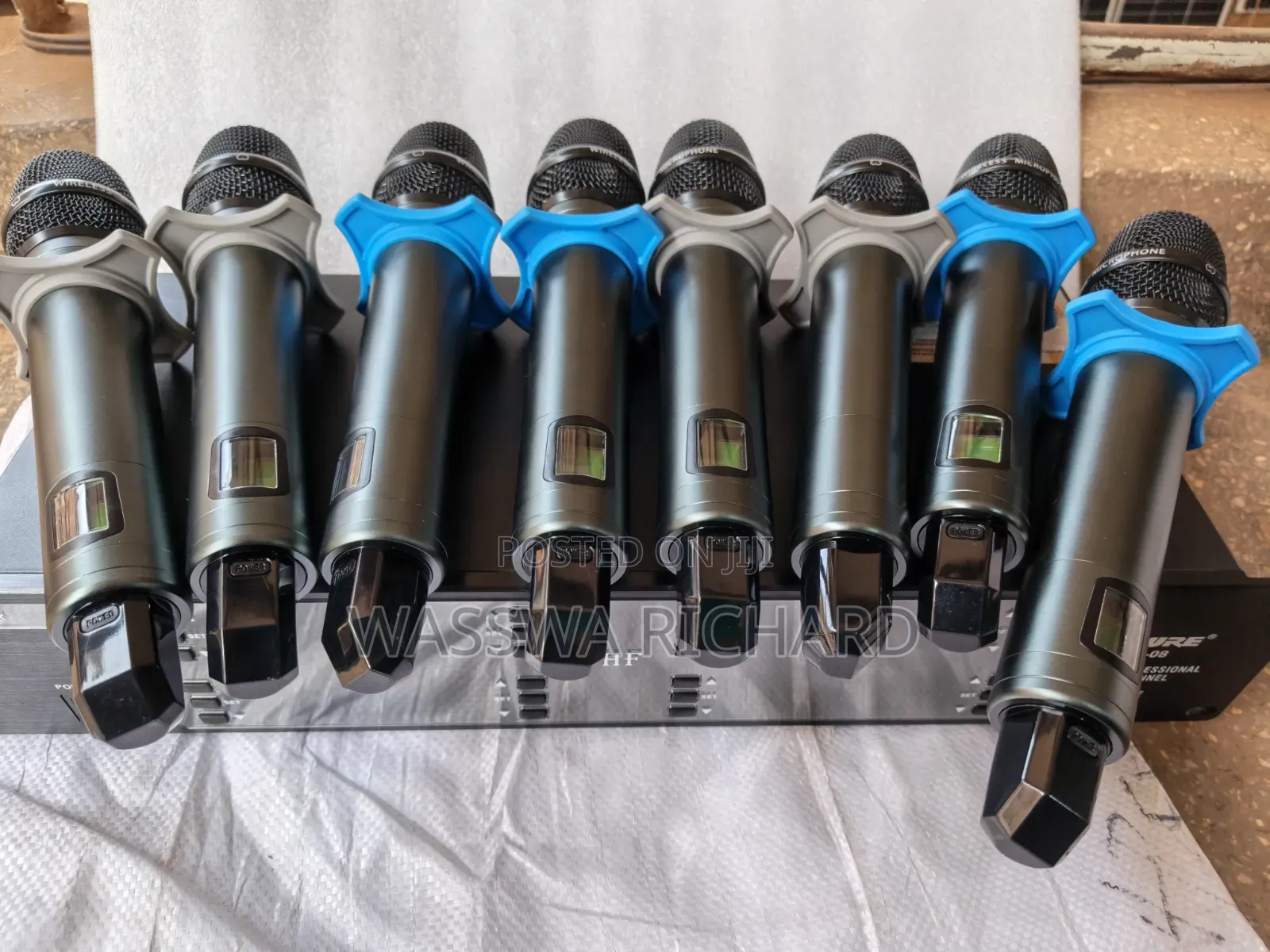 Shure Microphone Hadheld 8 in 1 Wireless