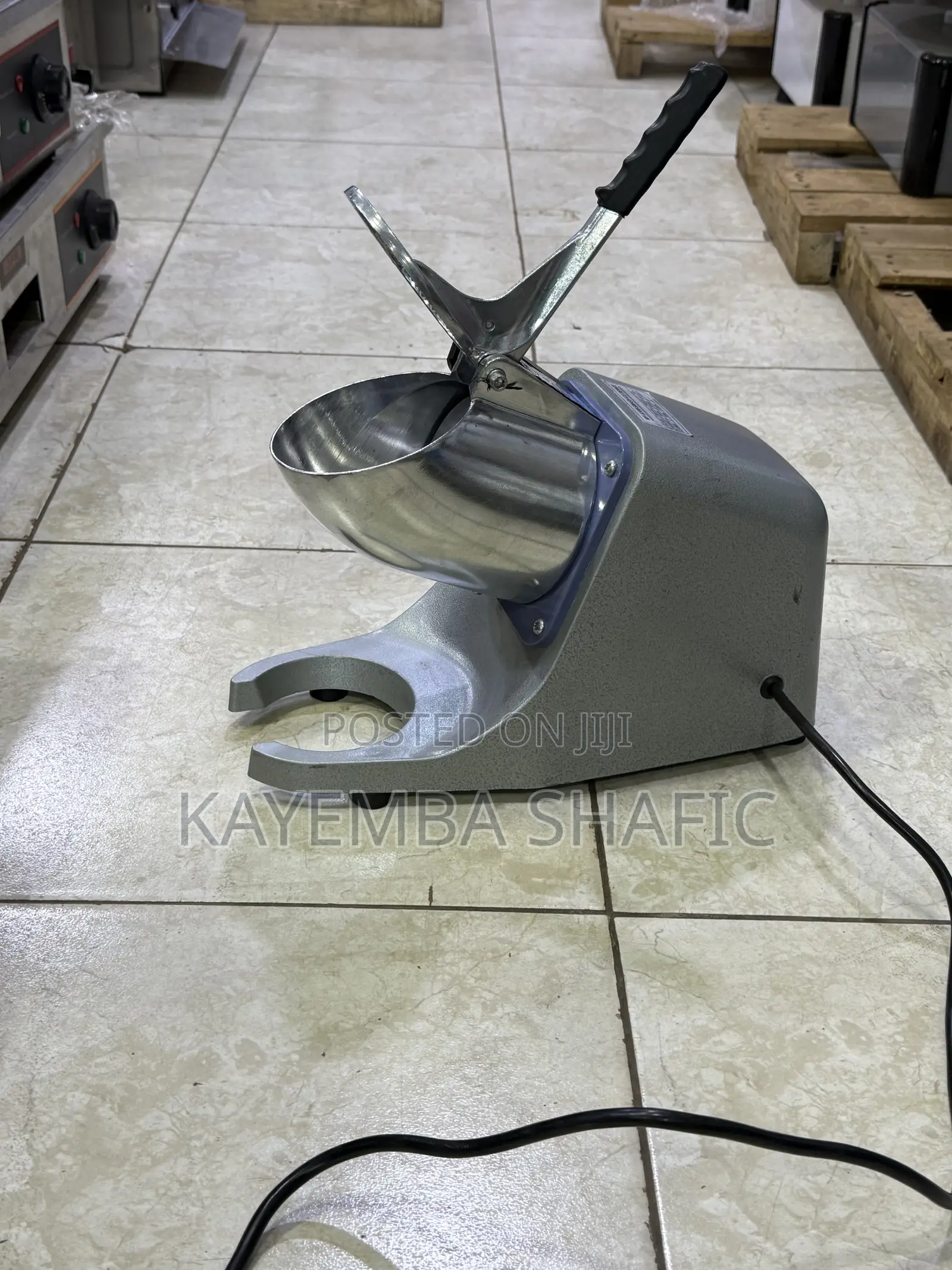 Commercial Heavy Duty Electric Ice Crusher Machine