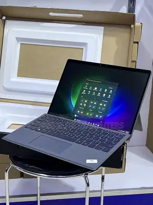 New Laptop Dell Latitude 7320 16GB Intel Core i7 SSD 512GB