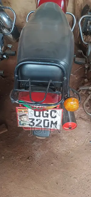 Bajaj Boxer 2024 Red