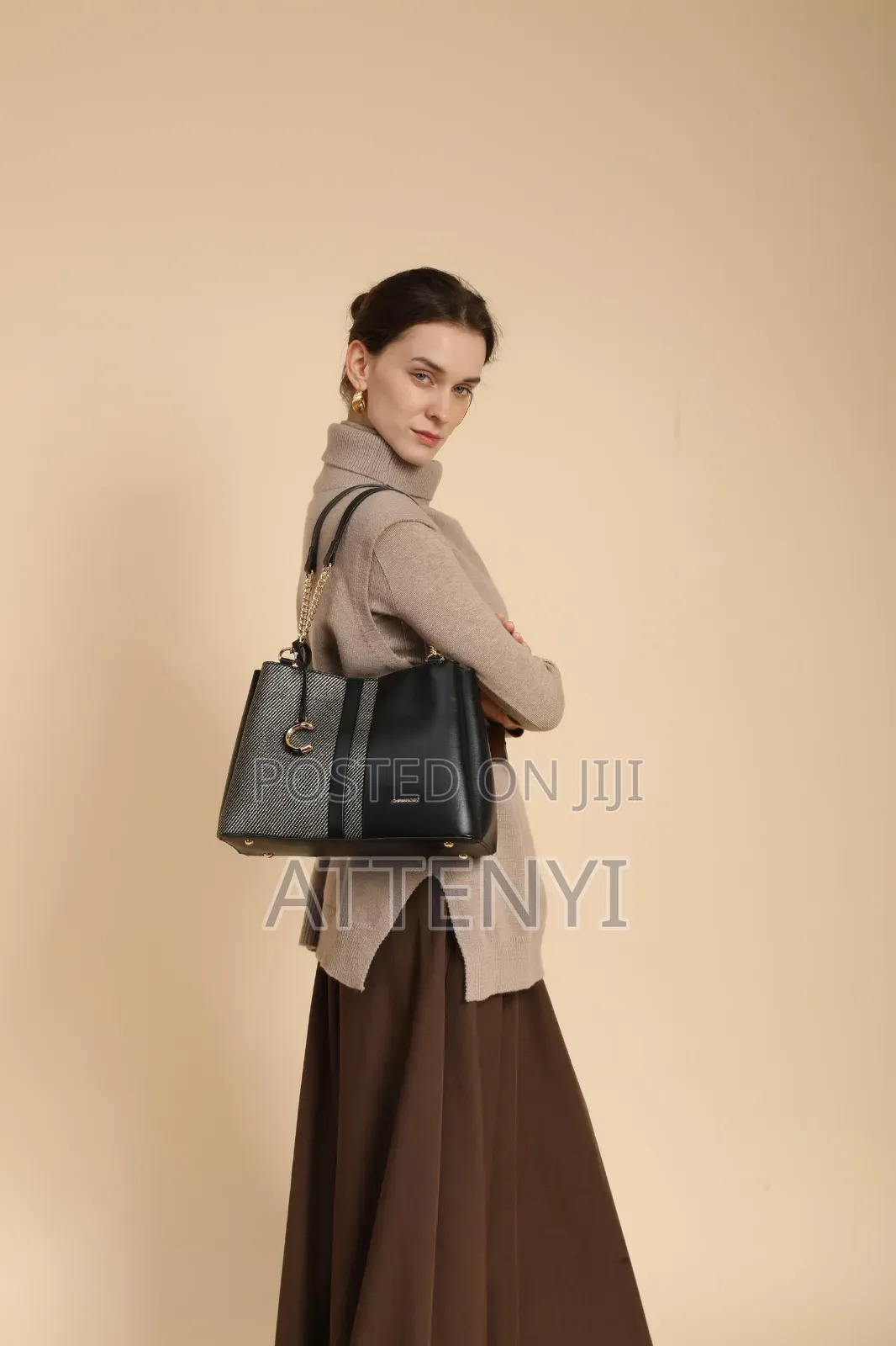Chris Rosy Hand Bags