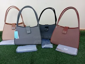 Chris Rosy Hand Bag