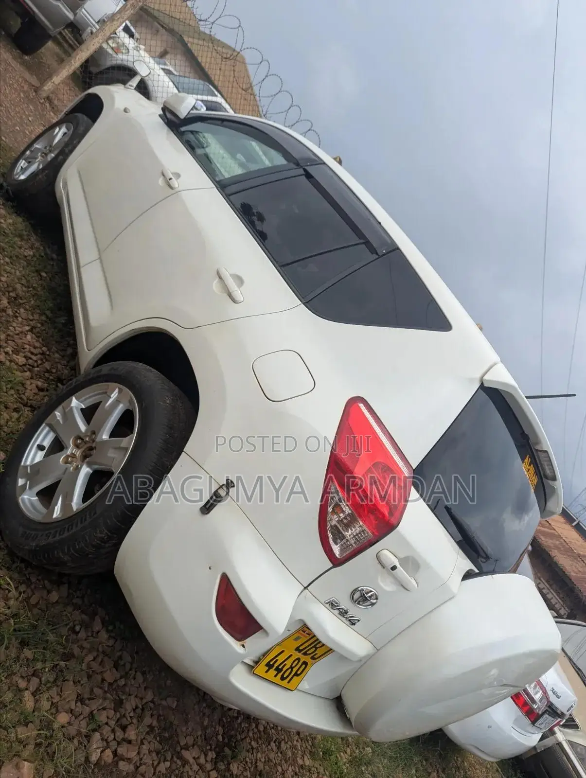 Toyota RAV4 2.5 4x4 2010 White