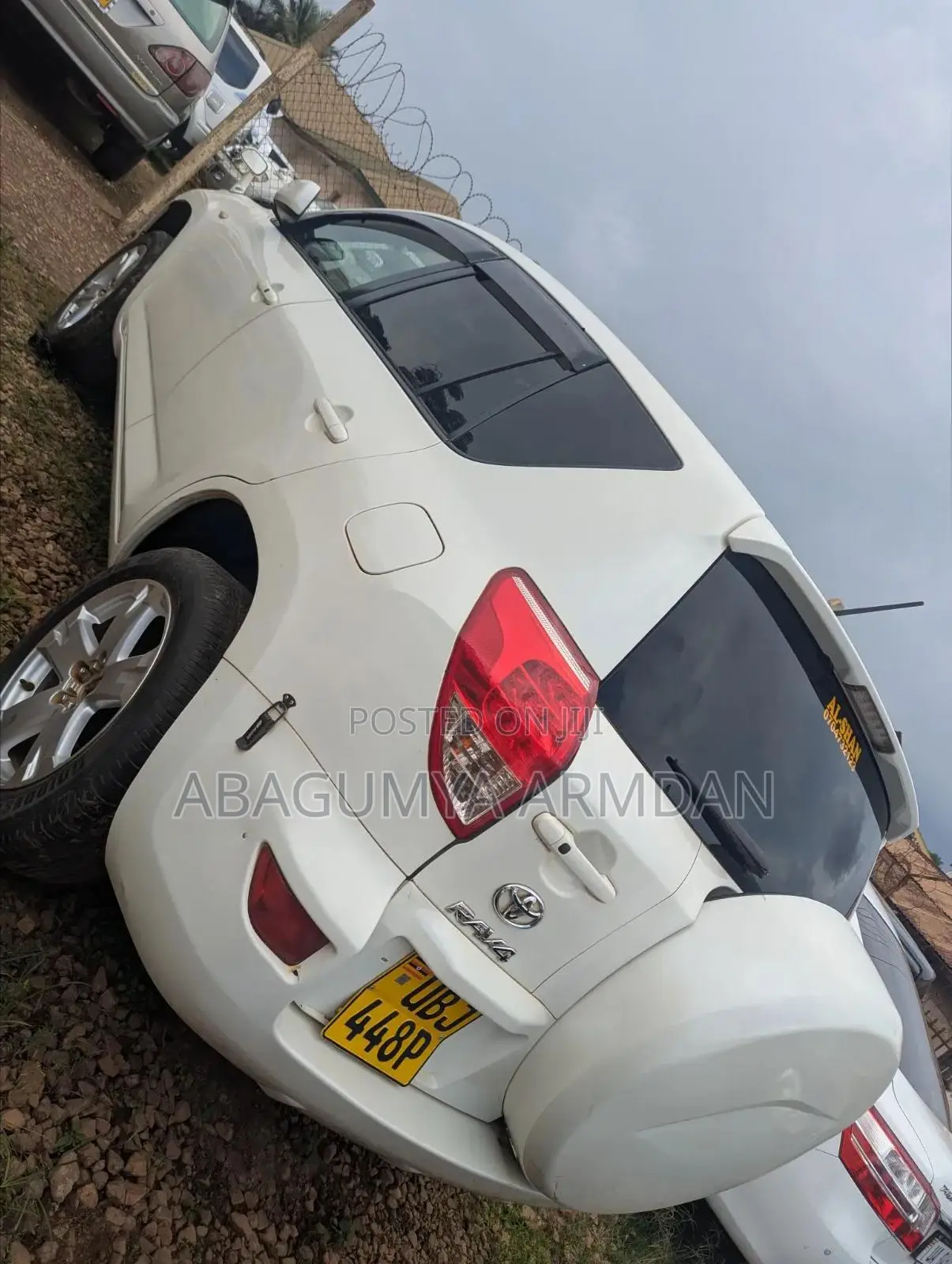 Toyota RAV4 2.5 4x4 2010 White