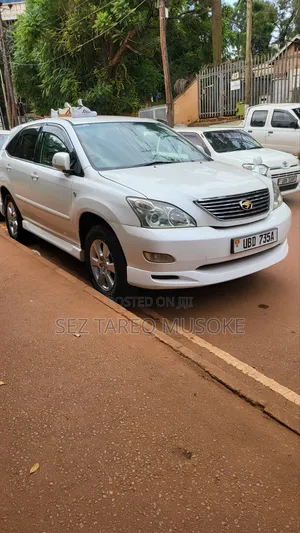 Toyota Harrier 2008 White
