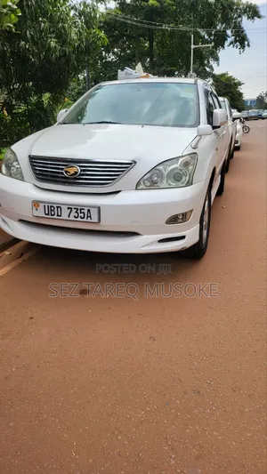 Toyota Harrier 2008 White