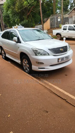 Toyota Harrier 2008 White