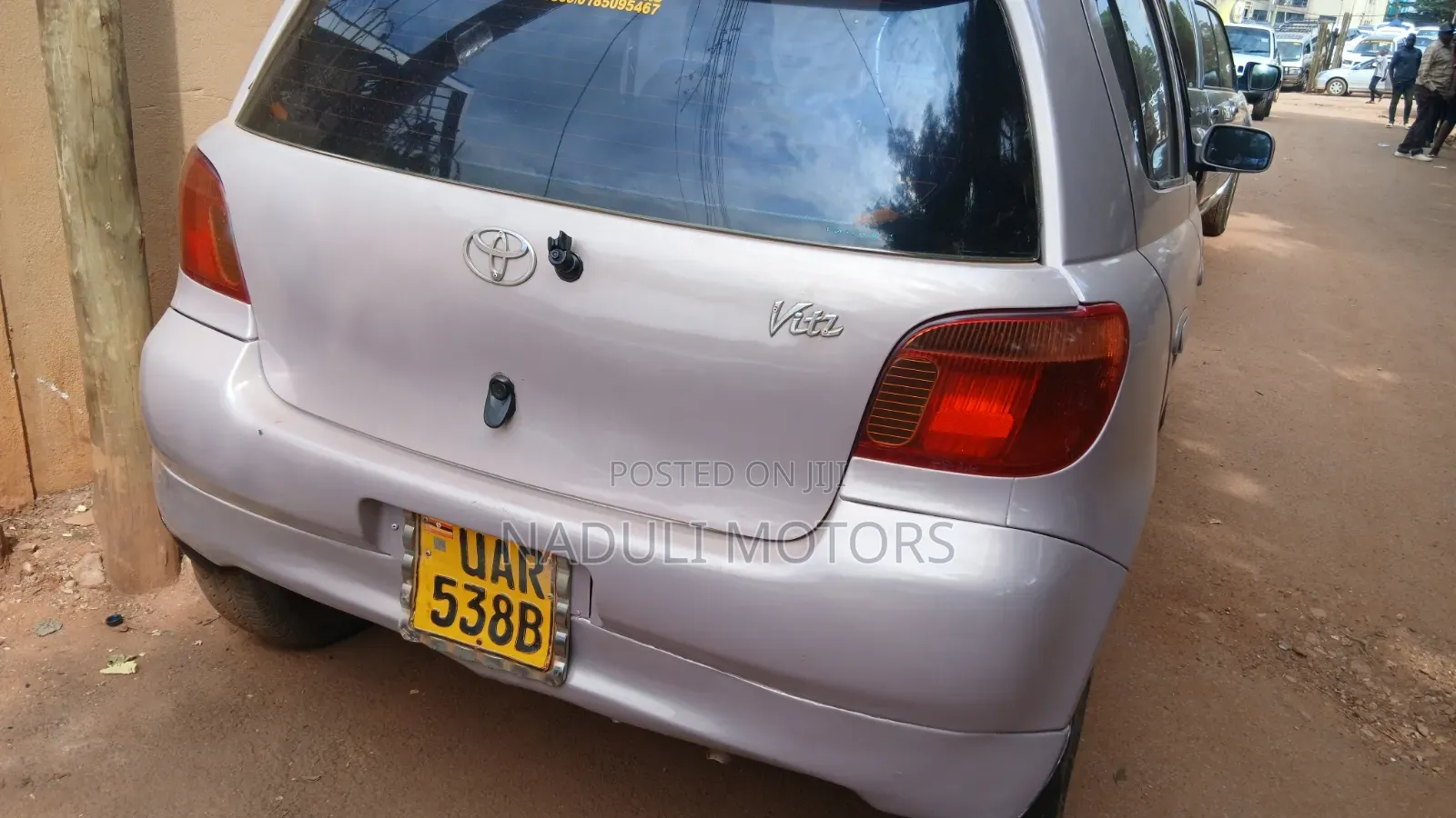 Toyota Vitz 2001 Pink