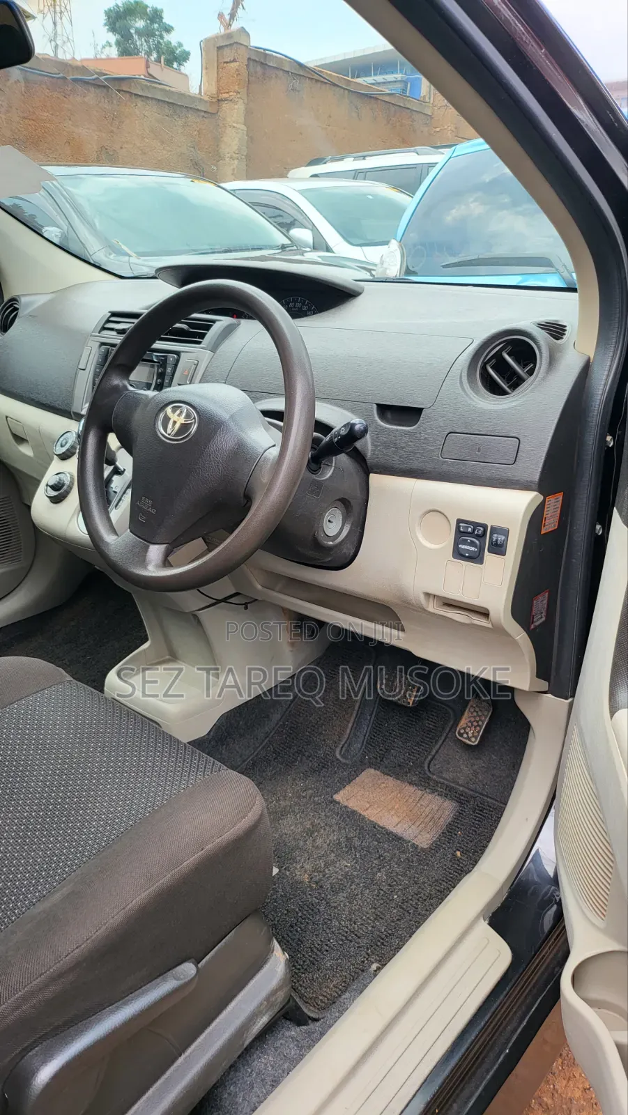 Toyota Passo Sette 2009 Black
