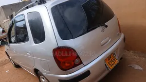 Toyota Corolla Spacio 2001 Silver