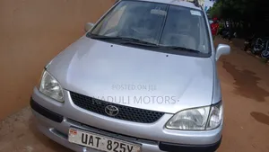 Toyota Corolla Spacio 2001 Silver