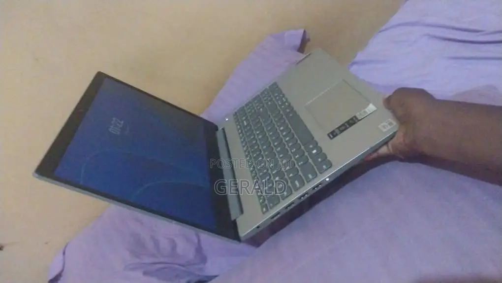 Laptop Lenovo Ideapad 3 8GB Intel Core i3 HDD 512GB