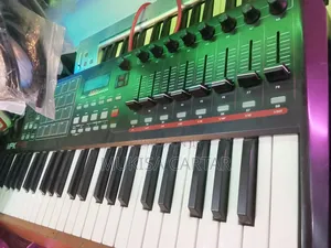 Akai Pk249 Mid Controller