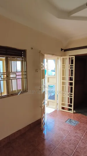 2bdrm House in Division A for rent