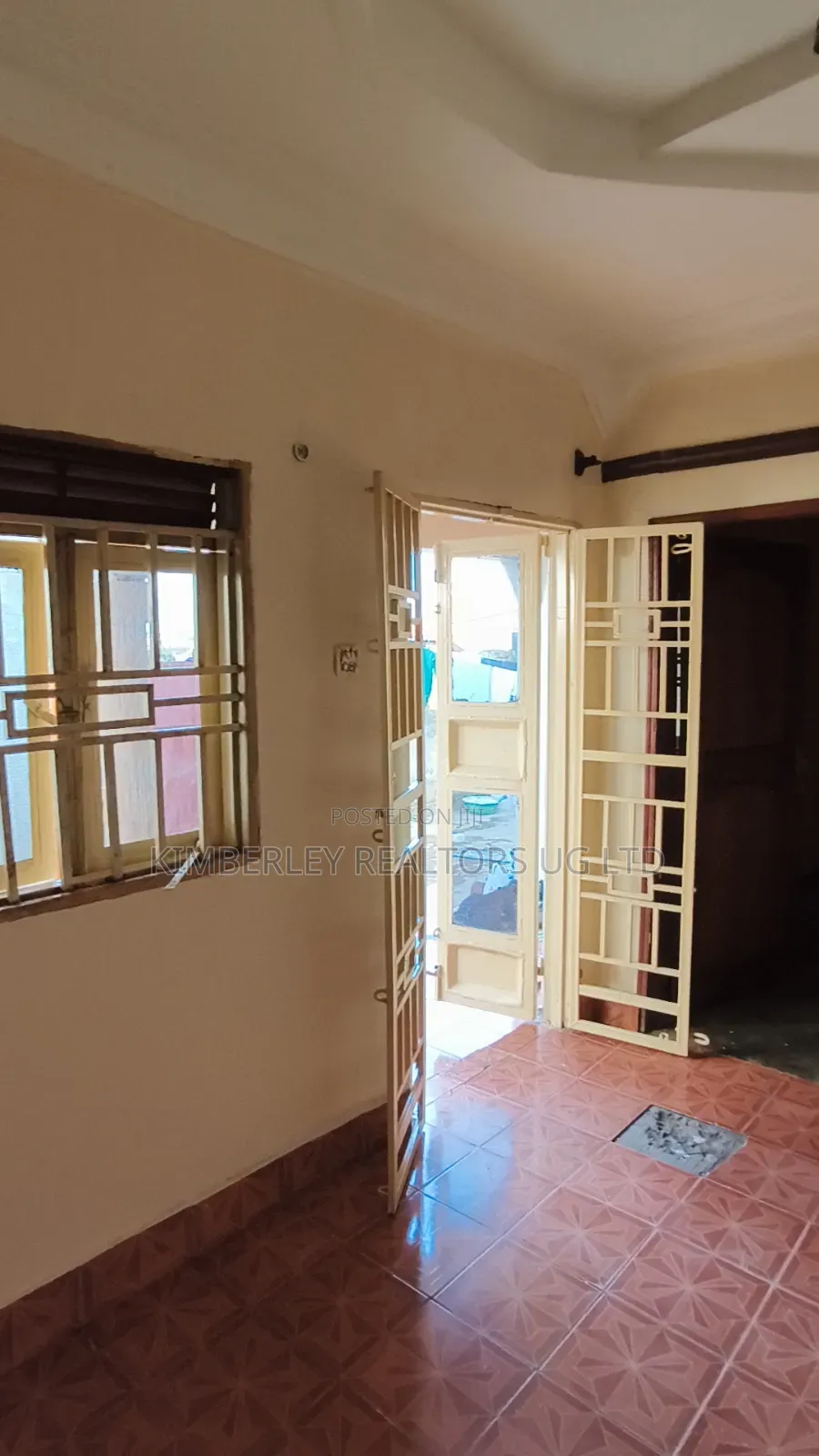 2bdrm House in Division A for rent