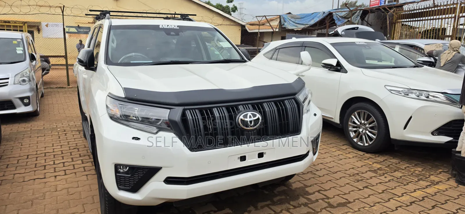 Toyota Land Cruiser Prado 2022 White