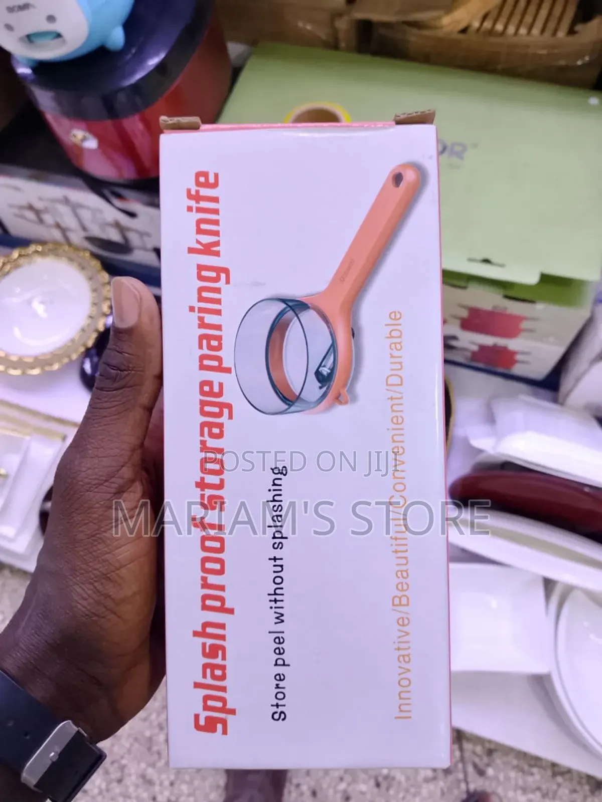 Splash-Proof Storage Paring Knife Featuring