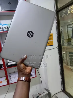 Laptop HP 15-da3007nia 8GB Intel Core i5 HDD 500GB