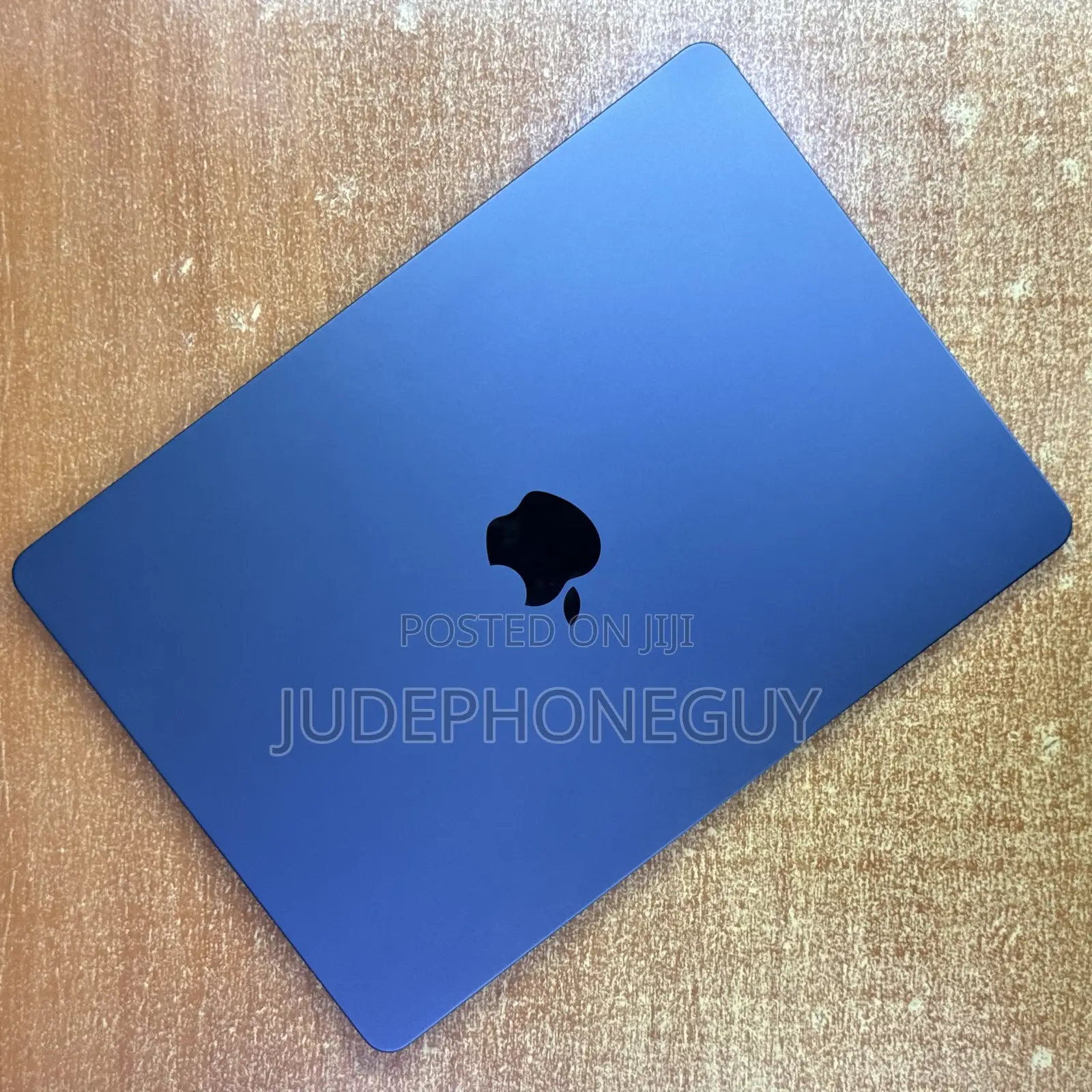 Laptop Apple MacBook Air 2024 M3 8GB Apple M3 SSD 512GB