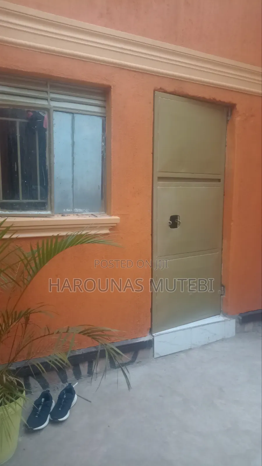 Furnished 5bdrm House in Kyebando, Wakiso / Wakiso for sale