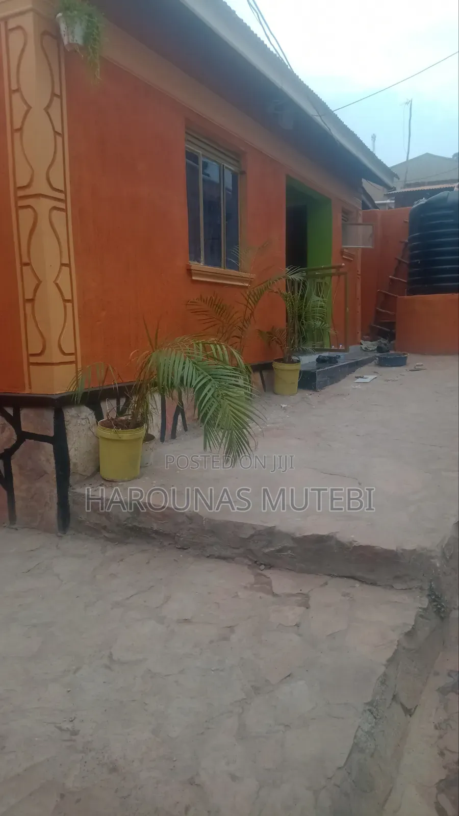 Furnished 5bdrm House in Kyebando, Wakiso / Wakiso for sale