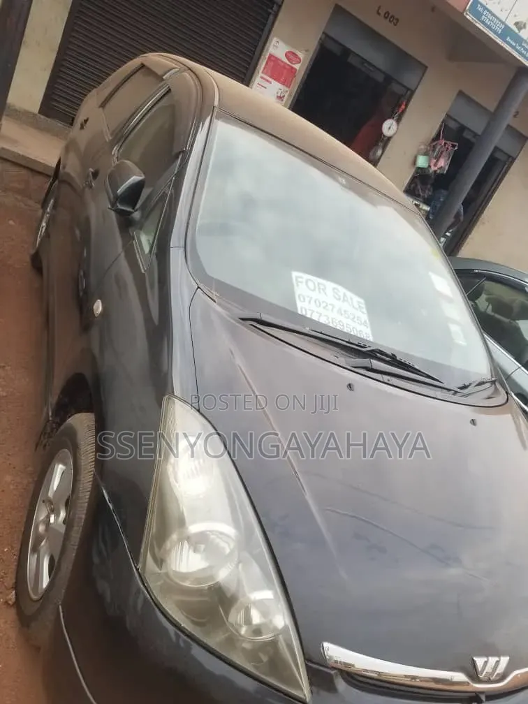 Toyota Wish 2005 Black