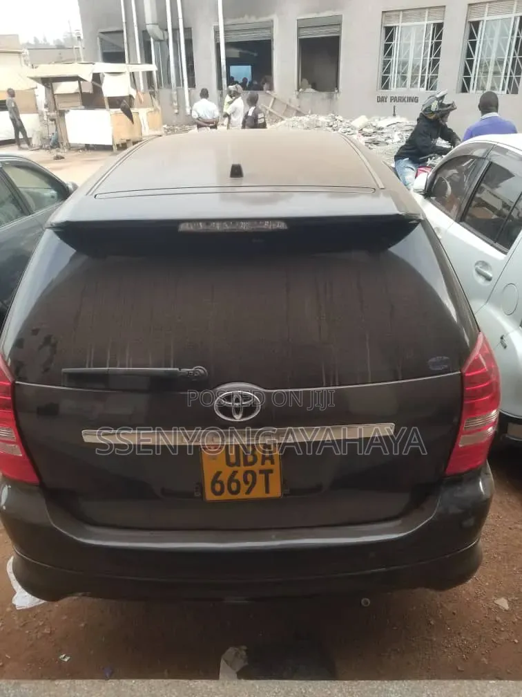 Toyota Wish 2005 Black