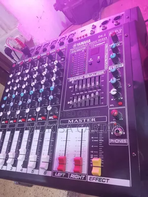 Amp Mixer Yamaha8