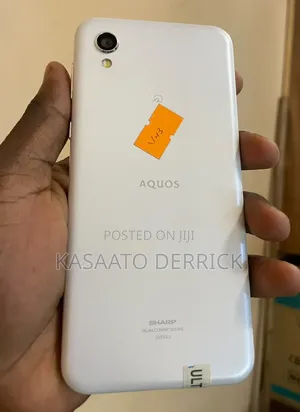 Sharp Aquos Sense 2 SHV43 32 GB White