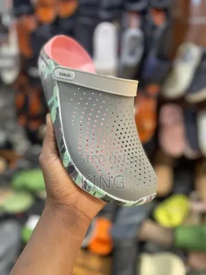 Lite Ride Crocs. Black Camou, Grey Camouflage